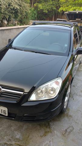 Vectra elegance. 2008