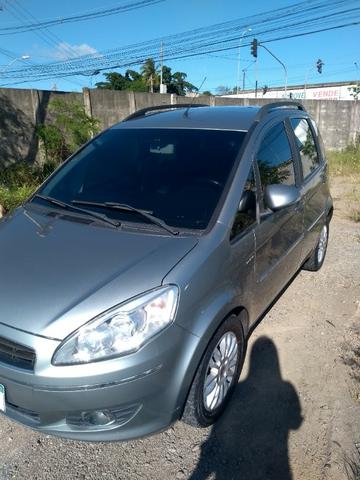 Fiat Ideia 1.6 Essence Dualogic - Foto 9