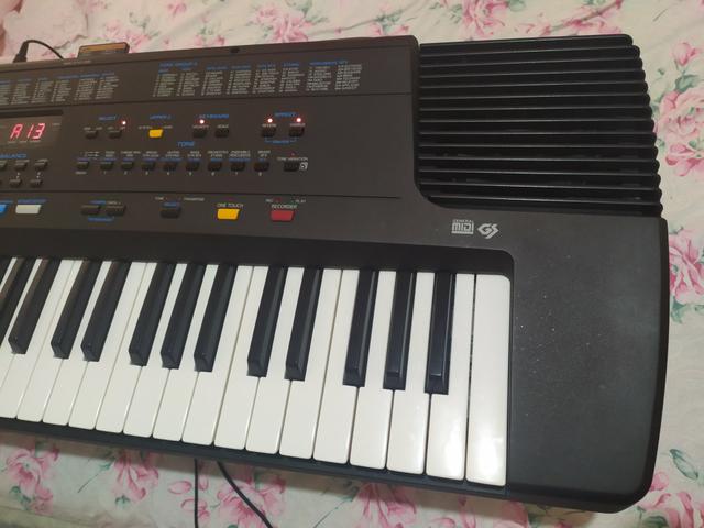 Teclado Roland E-28 - Foto 3