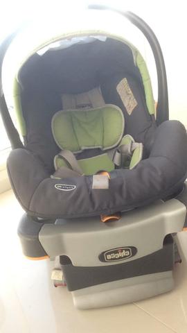 Bebê conforto + base para carro
