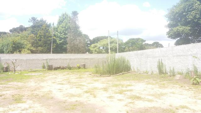 Casa e Terreno com amplo espaço e jardim - Foto 2