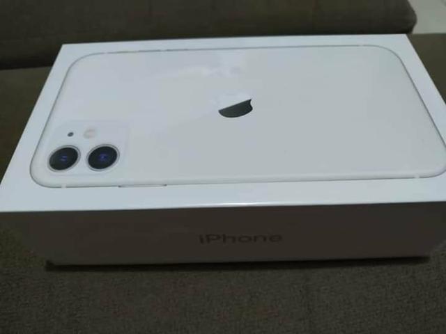 IPhone 11 64 GB Branco Novo Lacrado - Foto 3