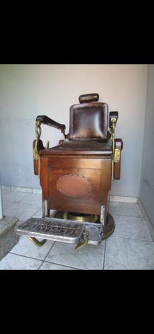 Cadeira de barbeiro vintage - Foto 2