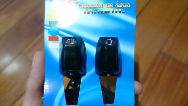 Esguicho De Água Para-brisa Com Led 12v Universal - Foto 2