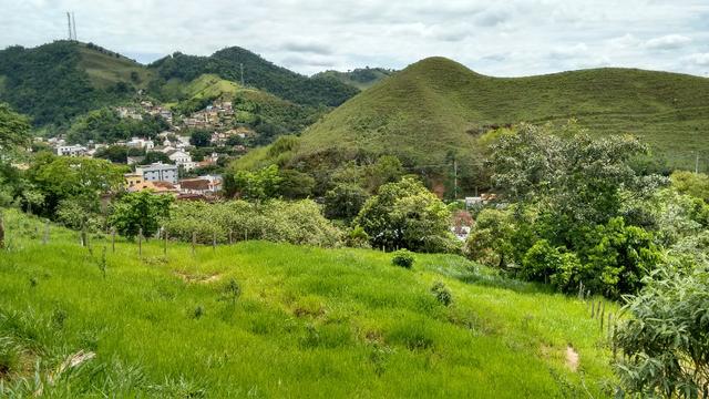 Vendo Lotes - Parapeúna divisa com Rio Preto - MG - Foto 3