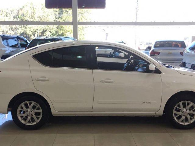VERSA SV 1.6 16V FlexStart 4p Aut. - Foto 3