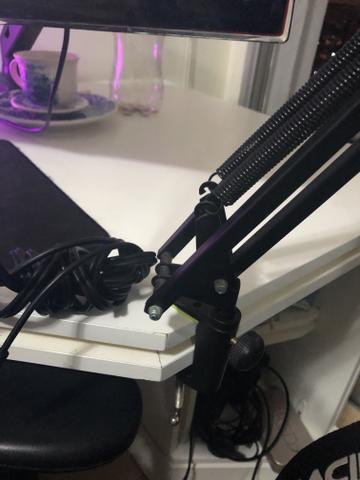 Suporte de mesa com microfone para youtubers - Foto 4