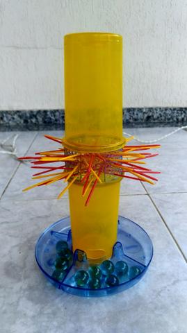 Jogo Cai Não Cai Anos 80