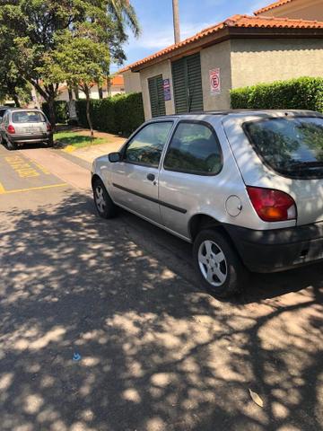 Ford Fiesta GL 2001 - Foto 2