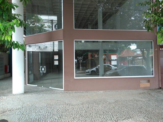 Amplas salas comerciais - Centro Empresarial Camilo Gebardo - Paraíba do Sul-RJ - Foto 4