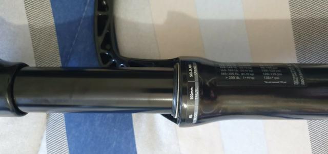 Suspensão Rock Shox Reba 29 Trava Guidão Tapered 15x100 - Foto 3
