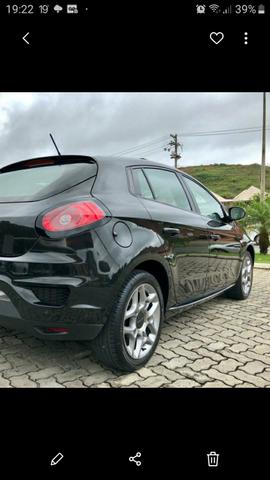 Bravo blackmotion com teto solar 15/16 com 34.200km originais cambio manual
