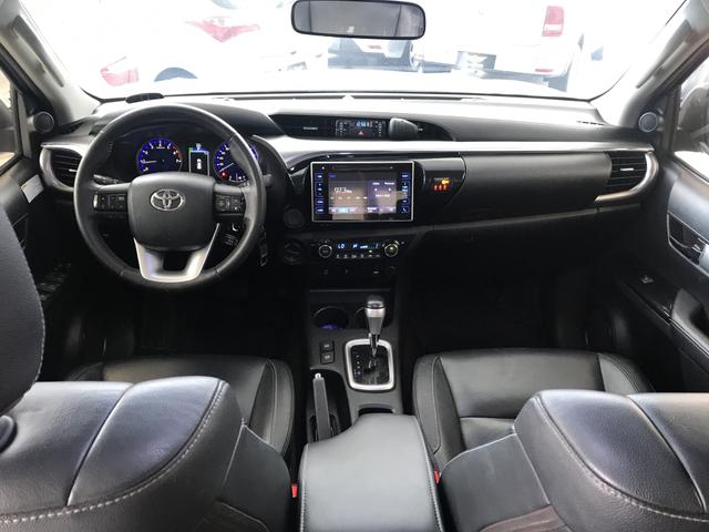 Hilux srv 2017 4x4 flex 119.000,00 - Foto 7