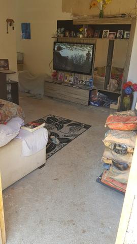 Vende-se Casa com terreno grande, com estrutura para sobrado - Foto 9
