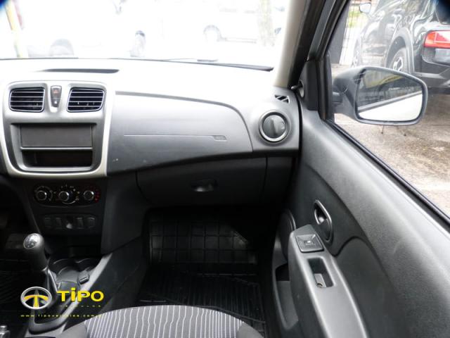RENAULT SANDERO AUTHENTIQUE 1.0 2015 - Foto 19