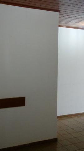 Sala próximo da CERT com 30 m2 02 divisórias 8º andar - Foto 9
