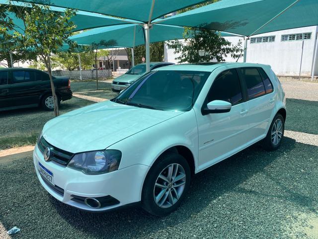 Golf limited edition 2013 com teto solar vendo ou troco