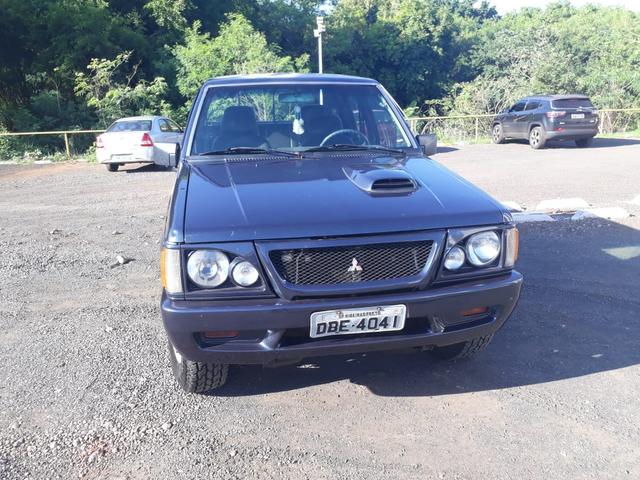 Mitsubishi L200 2.5 4X4 CD diesel 2001 - Foto 3