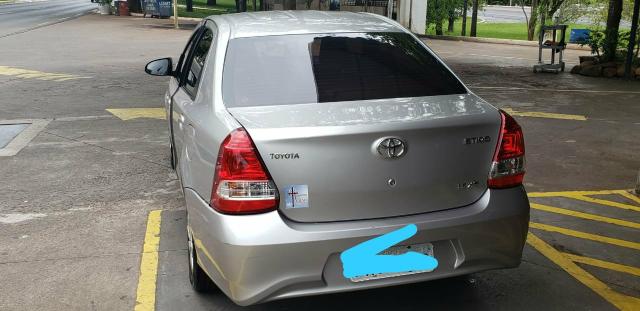 Carro Toyota Etios Sedan XS 1.5 18/19 - Foto 2