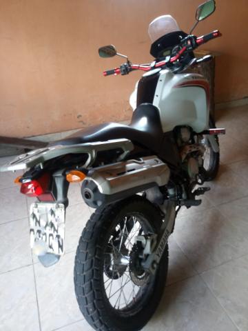 Vendo Moto Tenere 250cc - Foto 4