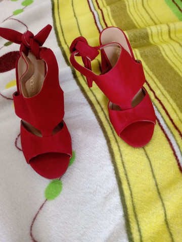 Lindo sapato feminino