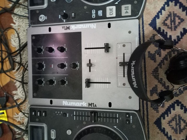 Som de DJ par de CDjotas mais mixer - Foto 4