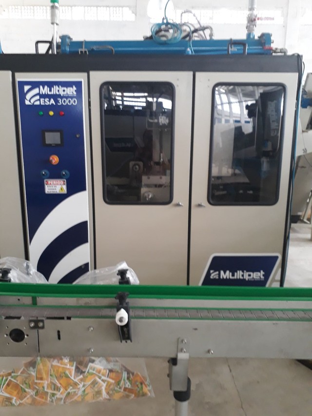 sopradora multipet esa 3000 c/ elevadora ano 2014 com oito moldes