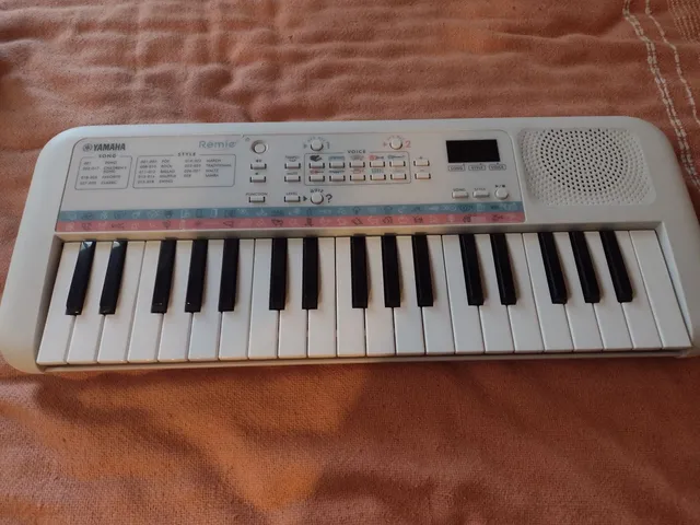 Yamaha PSS-E30 Teclado Infantil Remie 37 Teclas