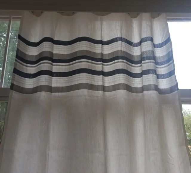 Cortina Listrada Bege Cinza Preto p varão - Foto 6
