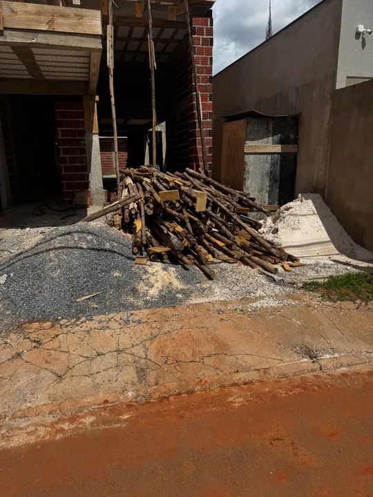 250 paus de escoramento 