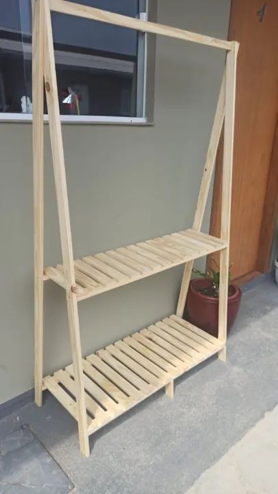 Arara de Madeira para Organização - Foto 2