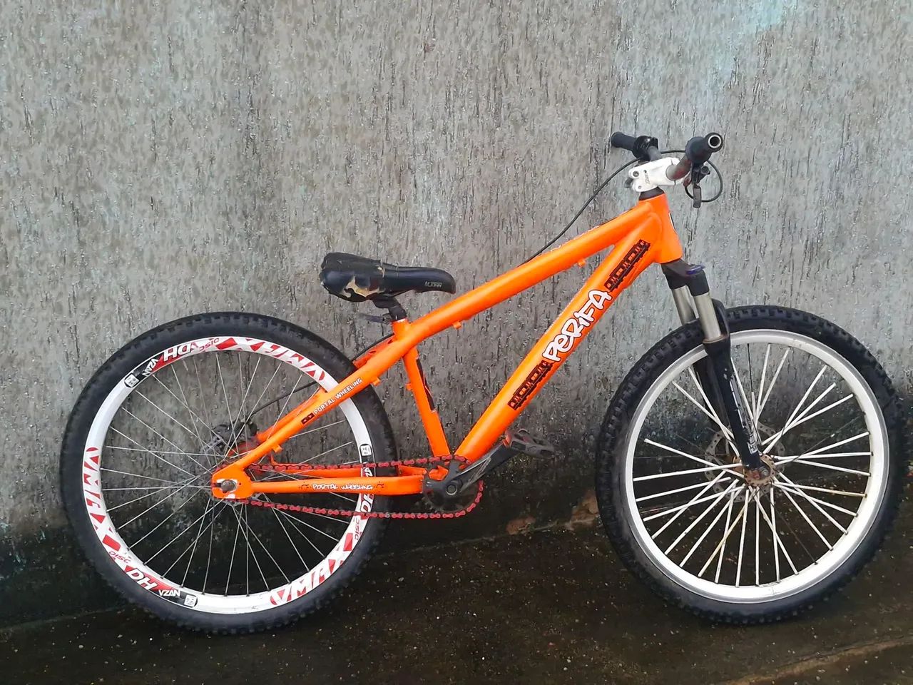 Bicicleta Perifa para manobras. Quadro tipo wheeling