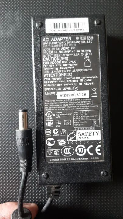Adaptador de Tensão para Equipamentos Eletrônicos - ADPC1236 - Foto 3