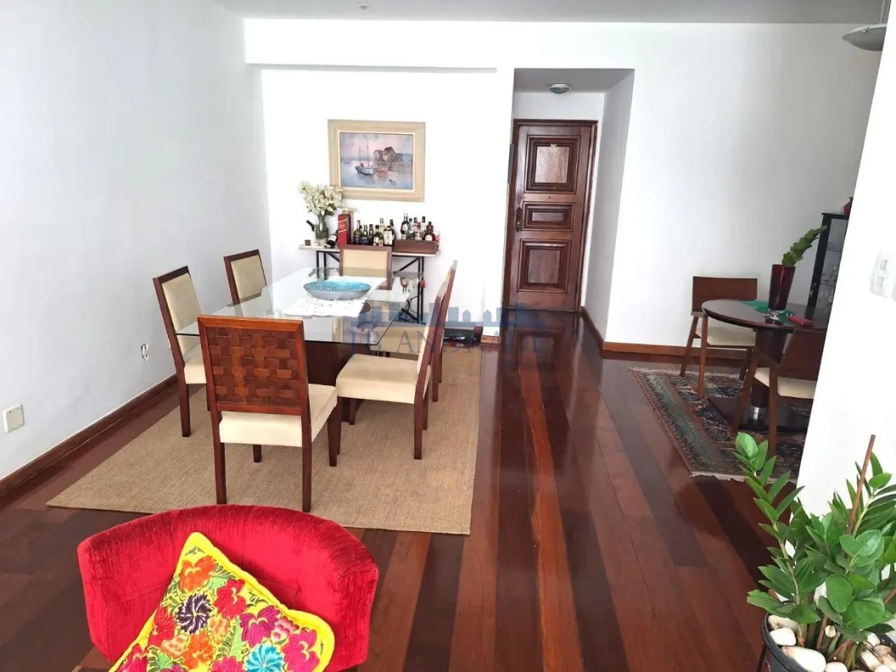 Excelente apartamento no Jardim Oceânico, com 144m2 ,03 quartos, 02 vagas em uma localizaç 2