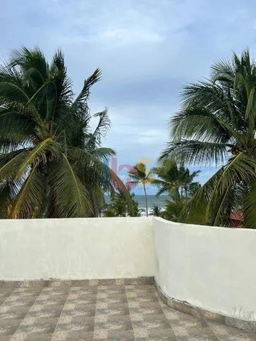 Vendo Casa com 4/4