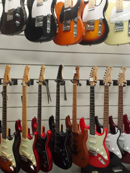 Vendo Guitarras - Diversas Marcas e Modelos - Preço Imperdível!