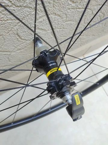 Roda Traseira Mavic Crossmax 29 Disc 6 furos Eixo Passante 142mm - Foto 5