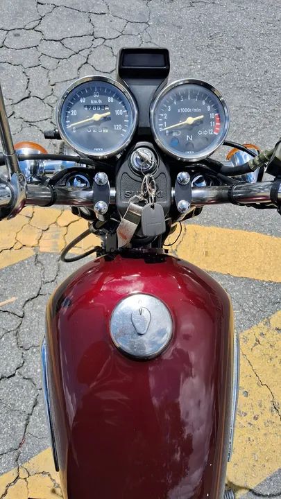 *Suzuki Intruder 125 - 2010*<br>Segundo dono, manual e chave reserva.  - Foto 10