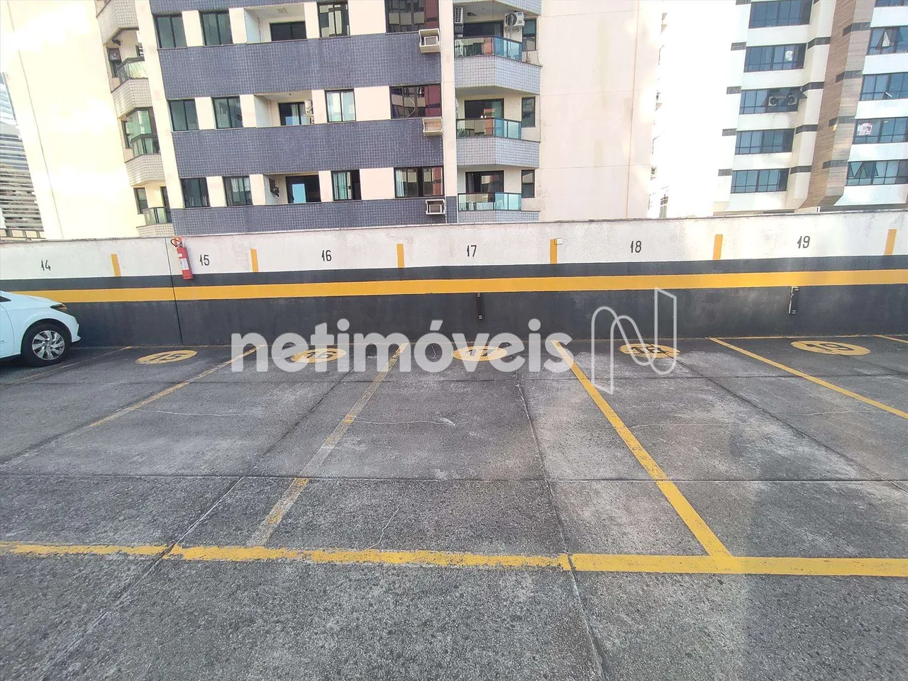 Locação Garagem Enseada do Suá Vitória