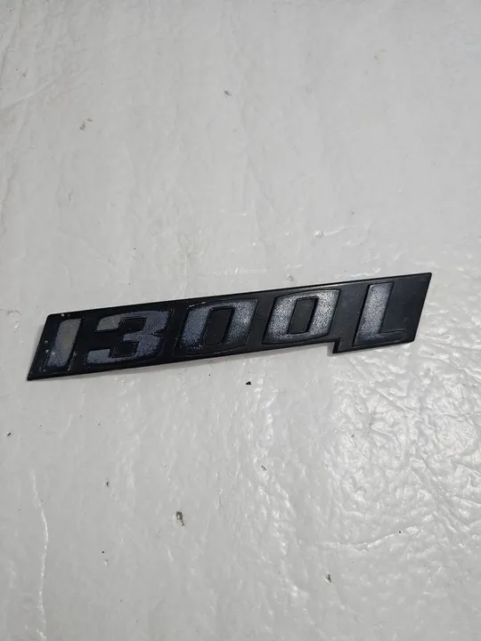 Fusca 1300L emblema tampa traseira original