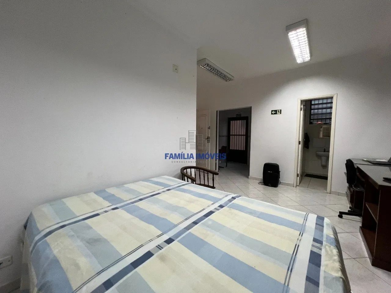 Casa para alugar comercial 4 quarto 1 suite 3 vagas Embaré SP - Foto 4