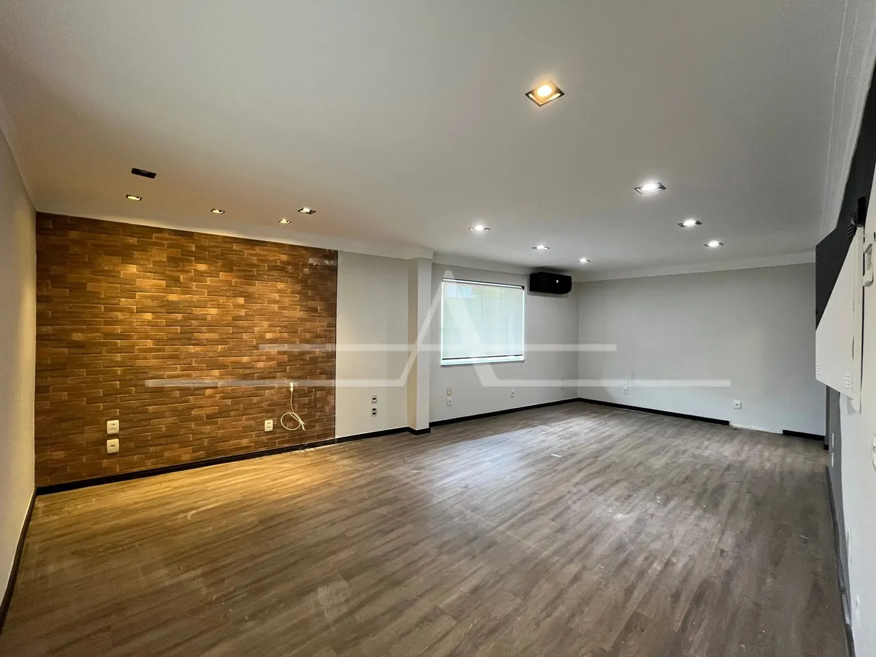 SALA COMERCIAL em BRAGANÇA PAULISTA - SP, JARDIM DO LAGO