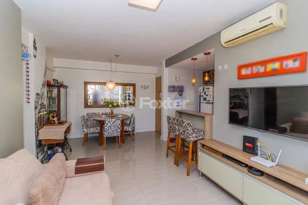Imóvel para venda tem 69 metros quadrados com 2 quartos em Passo da Areia - Porto Alegre - - Foto 4