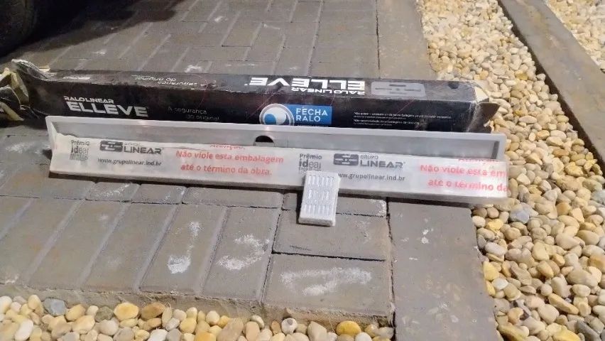 Ralo Linear ELLEVE Royal 117 com Tampa Inox 90cm  - Foto 4