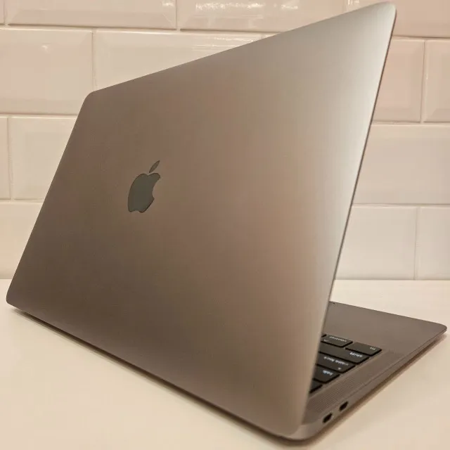 macbook air 2018