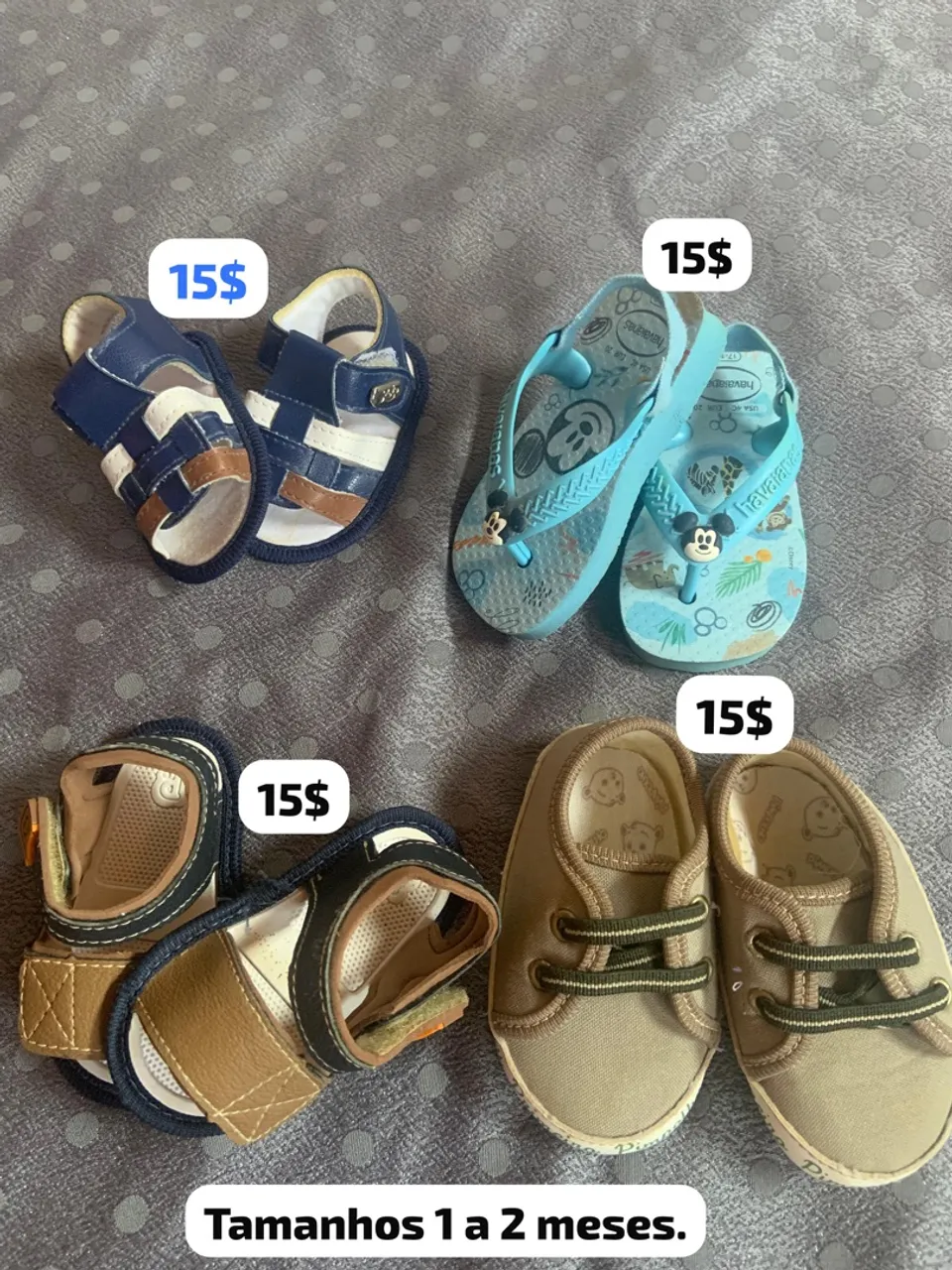 Sapatinhos para bebê de 1 a 2 meses - R$15 cada
