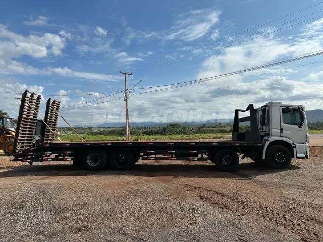Caminhão Prancha VW 24.280 2014 - Robustez e Eficiência no Transporte de Máquinas - Foto 7