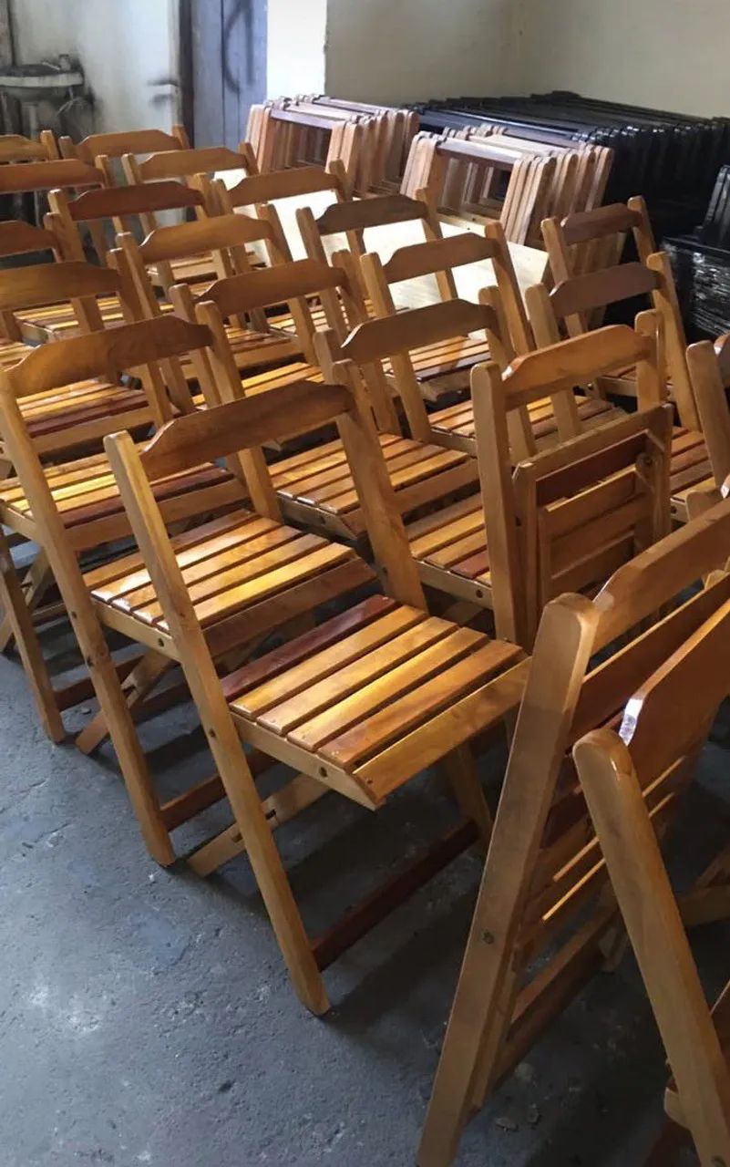 Mesas e cadeiras  - Foto 2