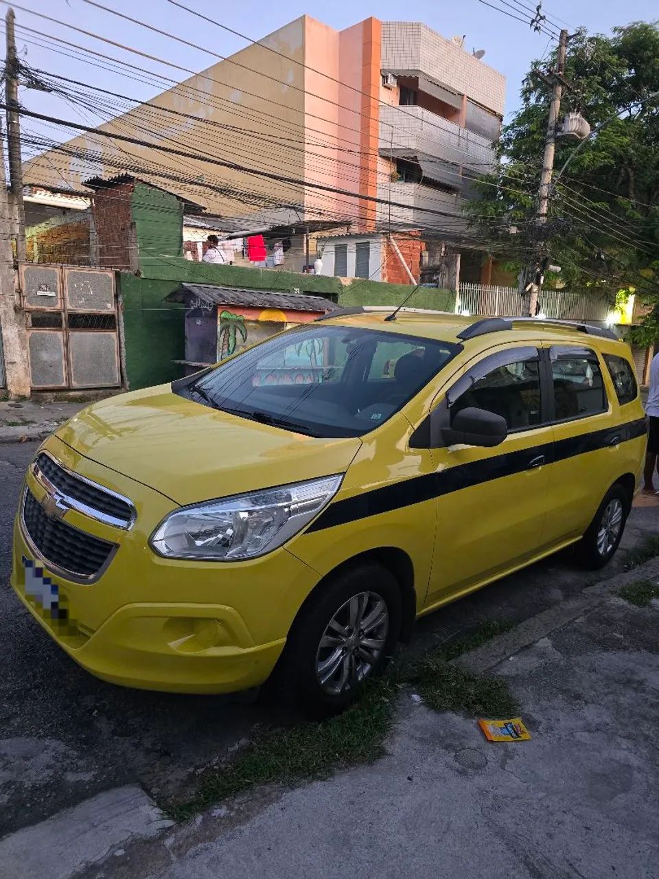 Spin 1.8 lt 2018 gnv, carro impecável, 42.000 - Foto 2