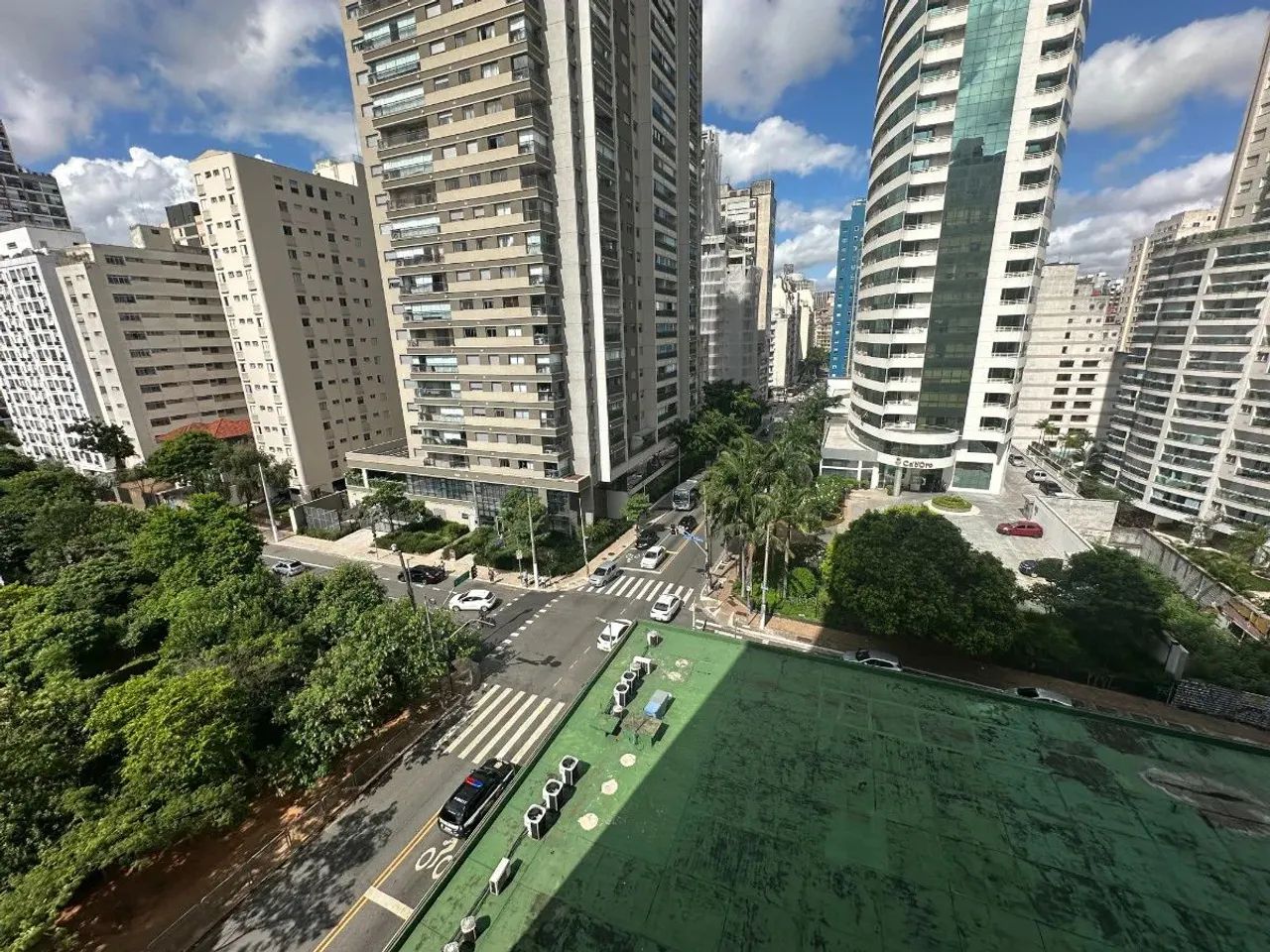 Apartamento tipo para venda e locação com 2 quartos, 98m² - Foto 2